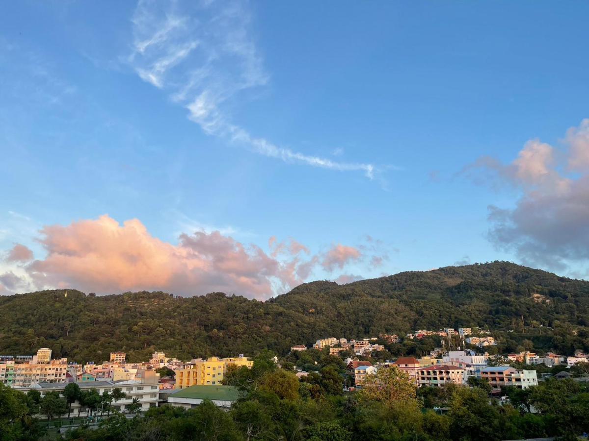 Hotel Baobab Patong Zewnętrze zdjęcie