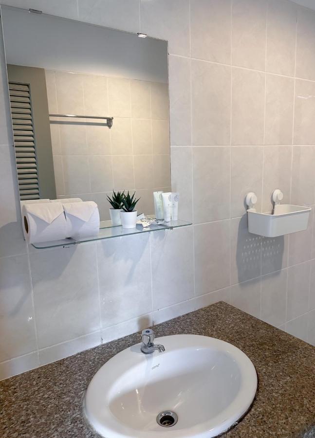 Hotel Baobab Patong Zewnętrze zdjęcie